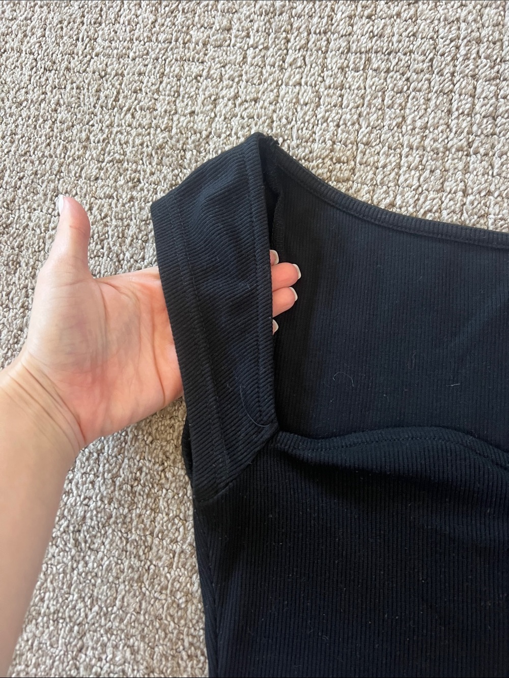 Black Square-Neck Ribbed Crop Top - Picture 2 of 3